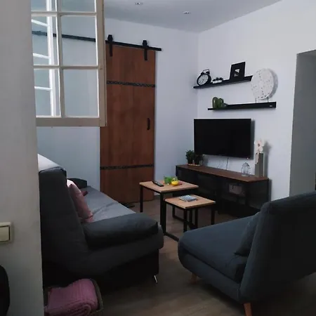 Azvalia - Santi Y Maria Apartment *